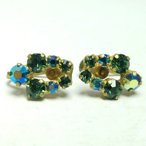 Vintage Green AB Rhinestone Made in Austria Clip On Screw Back Earrings - Picture 1 of 6